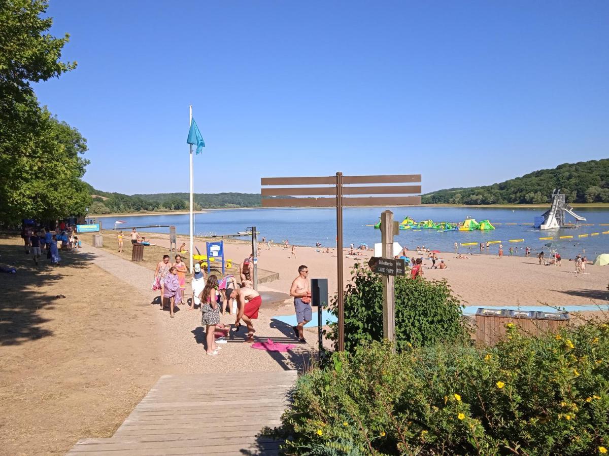 Les Jardins Des 3 Provinces- Gite Montcharvot Экстерьер фото